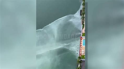 Video showing large leak into Biscayne Bay being addressed